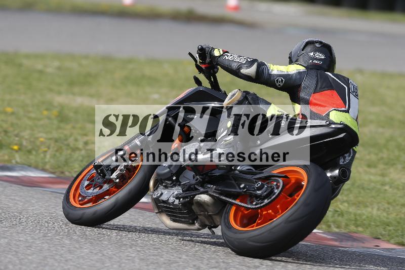/Archiv-2025/07 19.04.2025 Speer Racing ADR/Gruppe gelb/2
